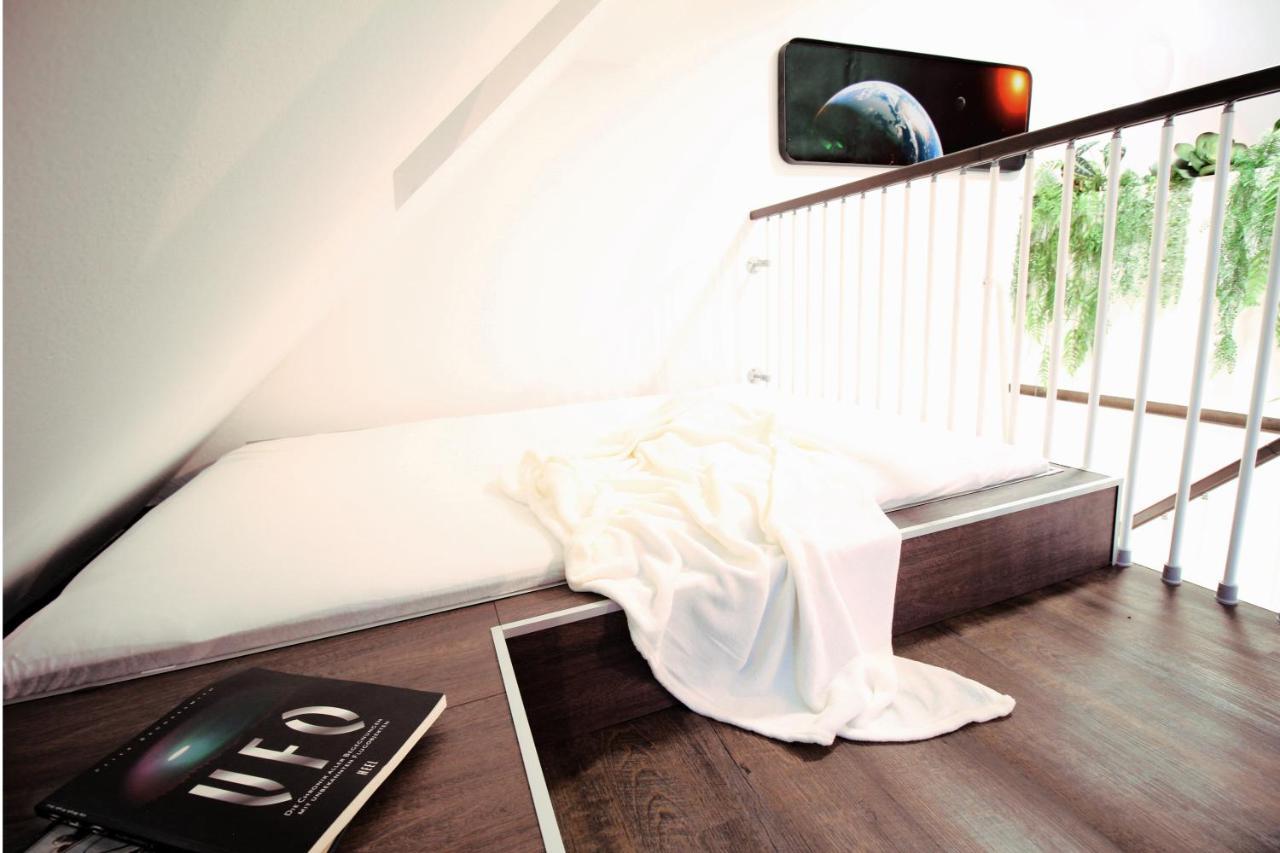 Secret Hideaways Space Loft Wohndesign Auf 2 Etagen L 450M Bis Uni Дуйсбург Екстериор снимка